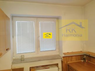 Dom vhodný na rekonštrukciu na 8 á pozemku - rezervovaný